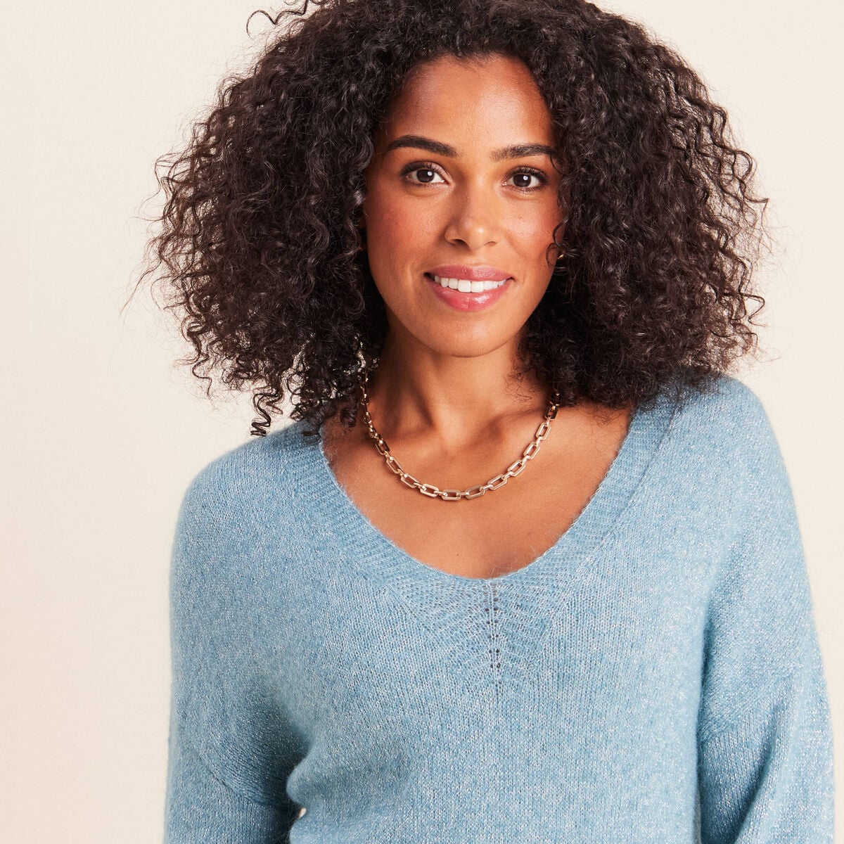 Pull col v bleu p&eacute;trole femme
