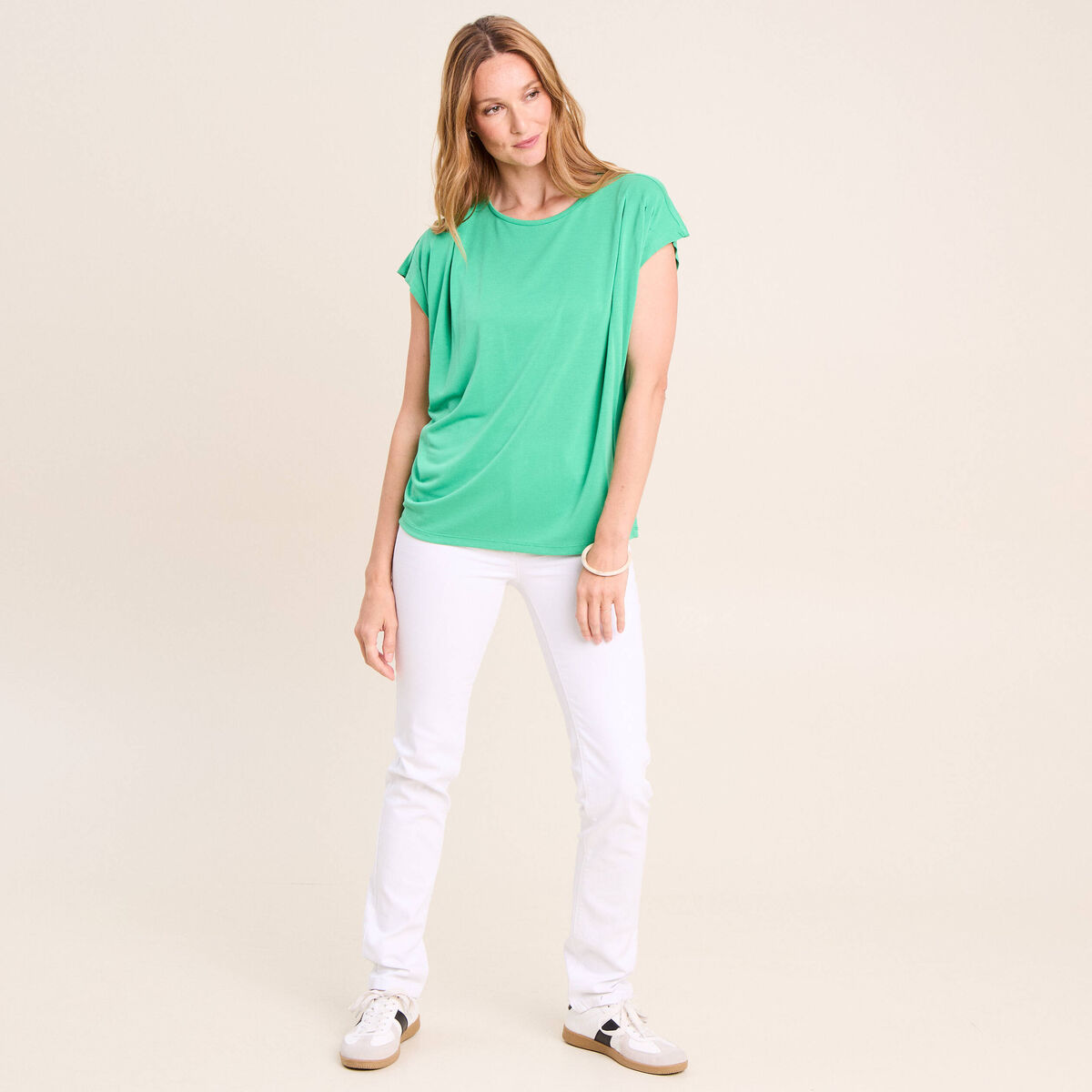 T-shirt droit col rond manches courtes vert menthe femme