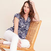 T-shirt col v manches courtes bleu femme