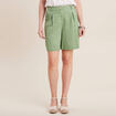 Short droit à pinces vert olive femme