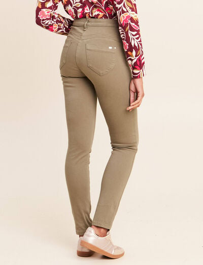 Jean magique L'Unique coupe ajust&eacute;e vert kaki femme
