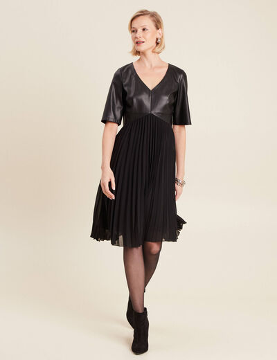 Robe évasée plissée noir femme