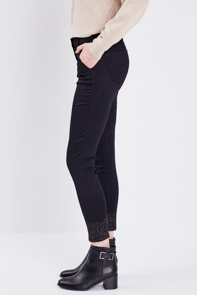 Pantalon chino ajusté noir femme