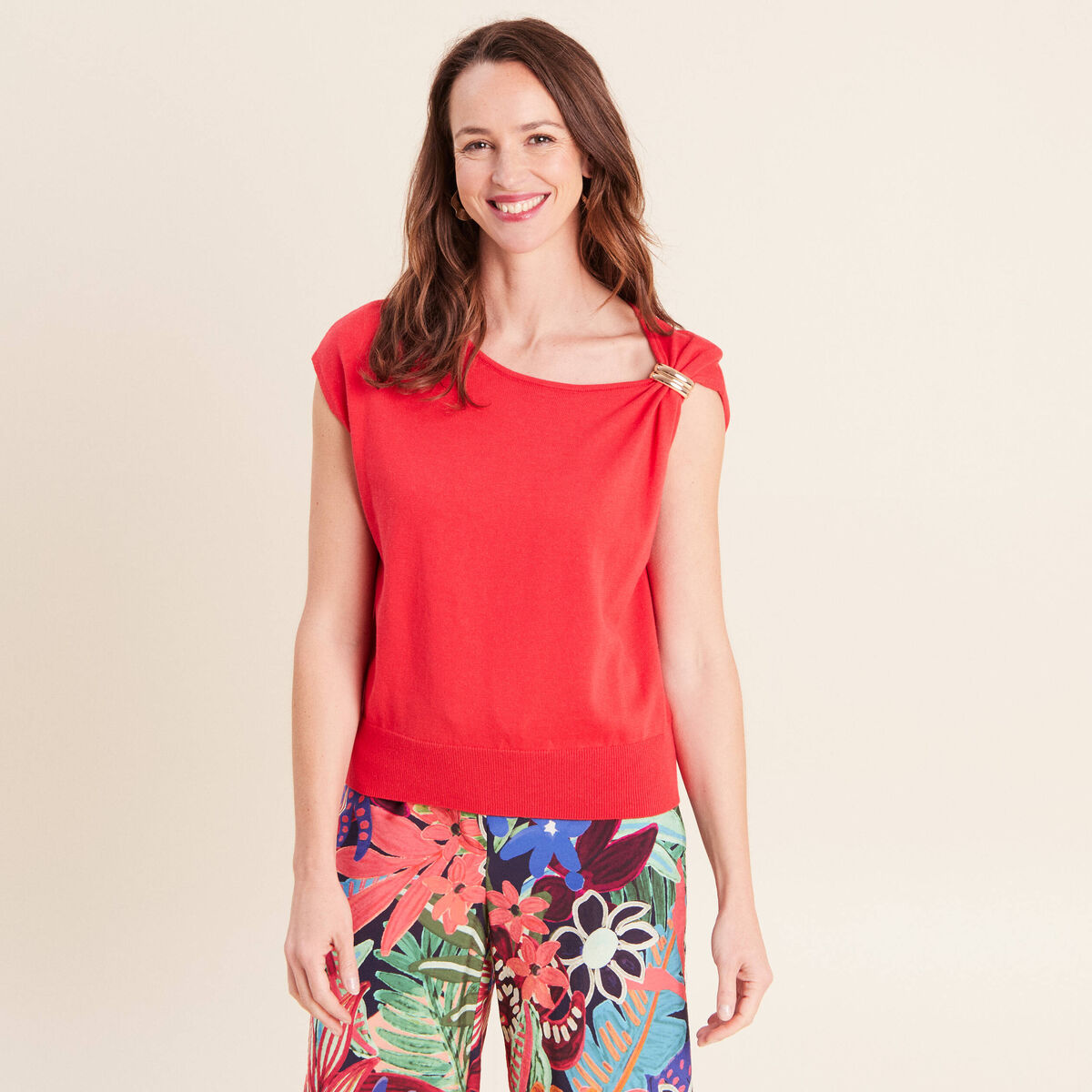 Pull sans manches col rond rouge femme
