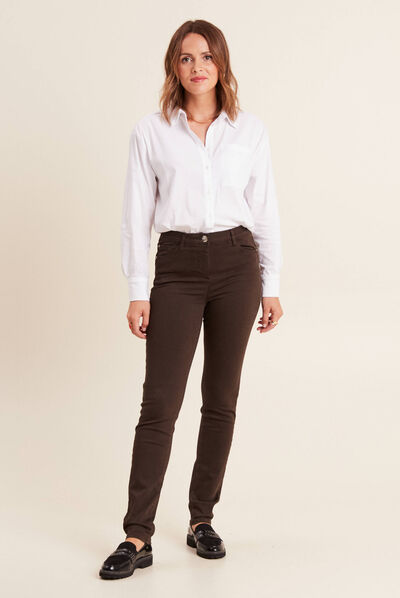 Jean magique ajusté taille standard marron foncé femme