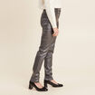 Pantalon ajust&eacute; enduit &agrave; pont couleur argent femme