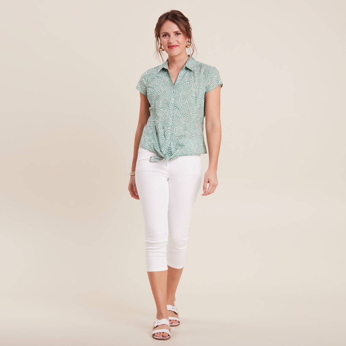 Chemise manches courtes nouée noir femme