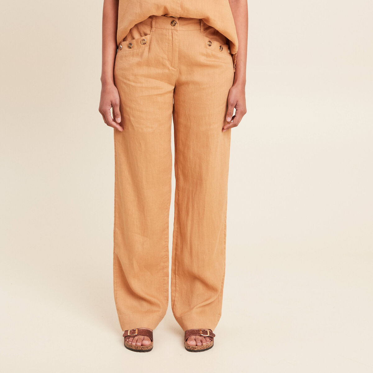 Pantalon coupe large fluide taille haute beige femme