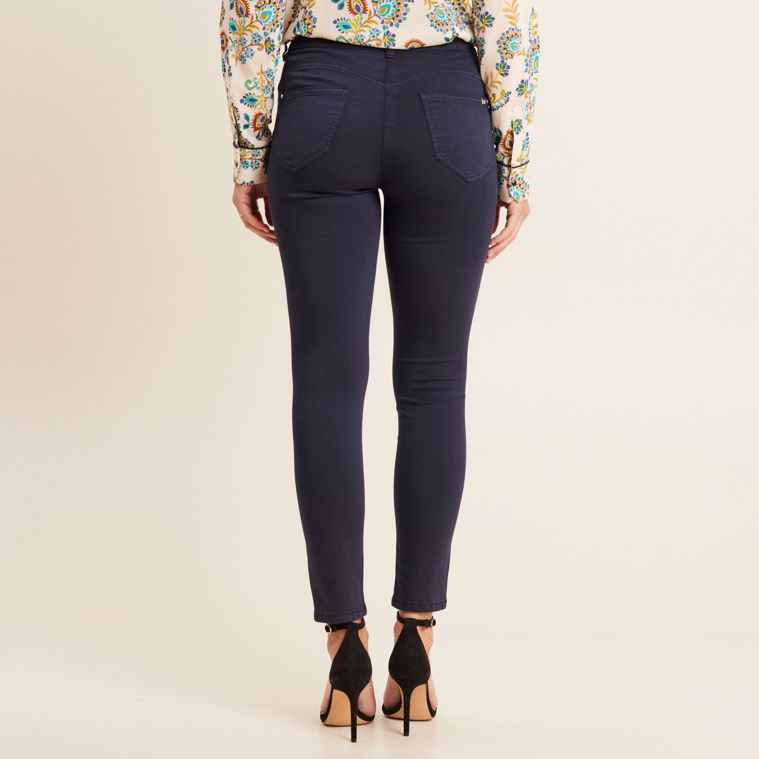 Pantalon taille 46 femme store