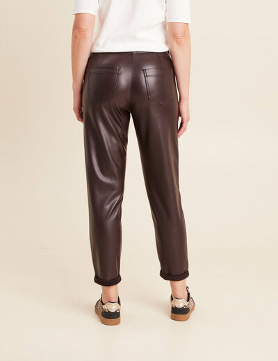 Pantalon coupe mom simili cuir marron fonc&eacute; femme