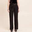 Pantalon satin&eacute; coupe droite noir femme