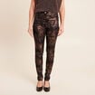 Pantalon ajust&eacute; noir femme