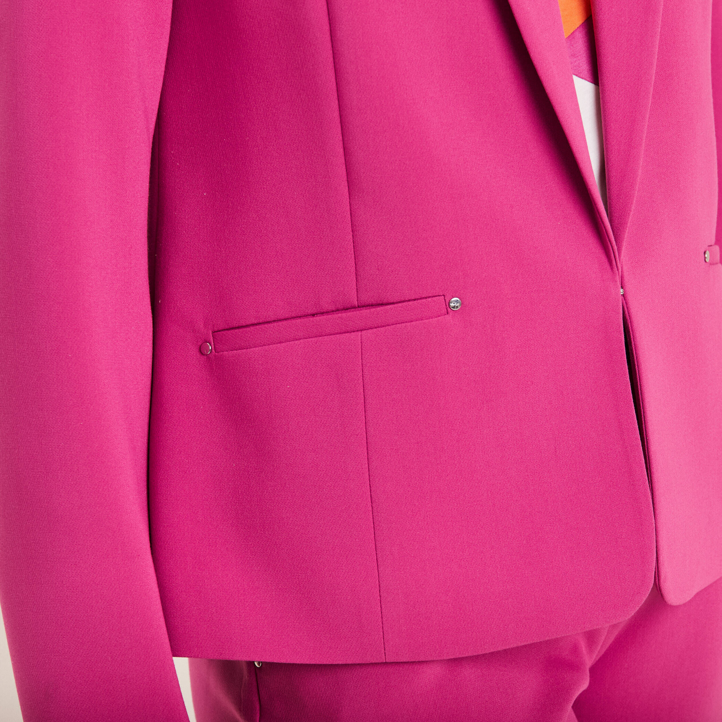 Tailleur discount rose fushia