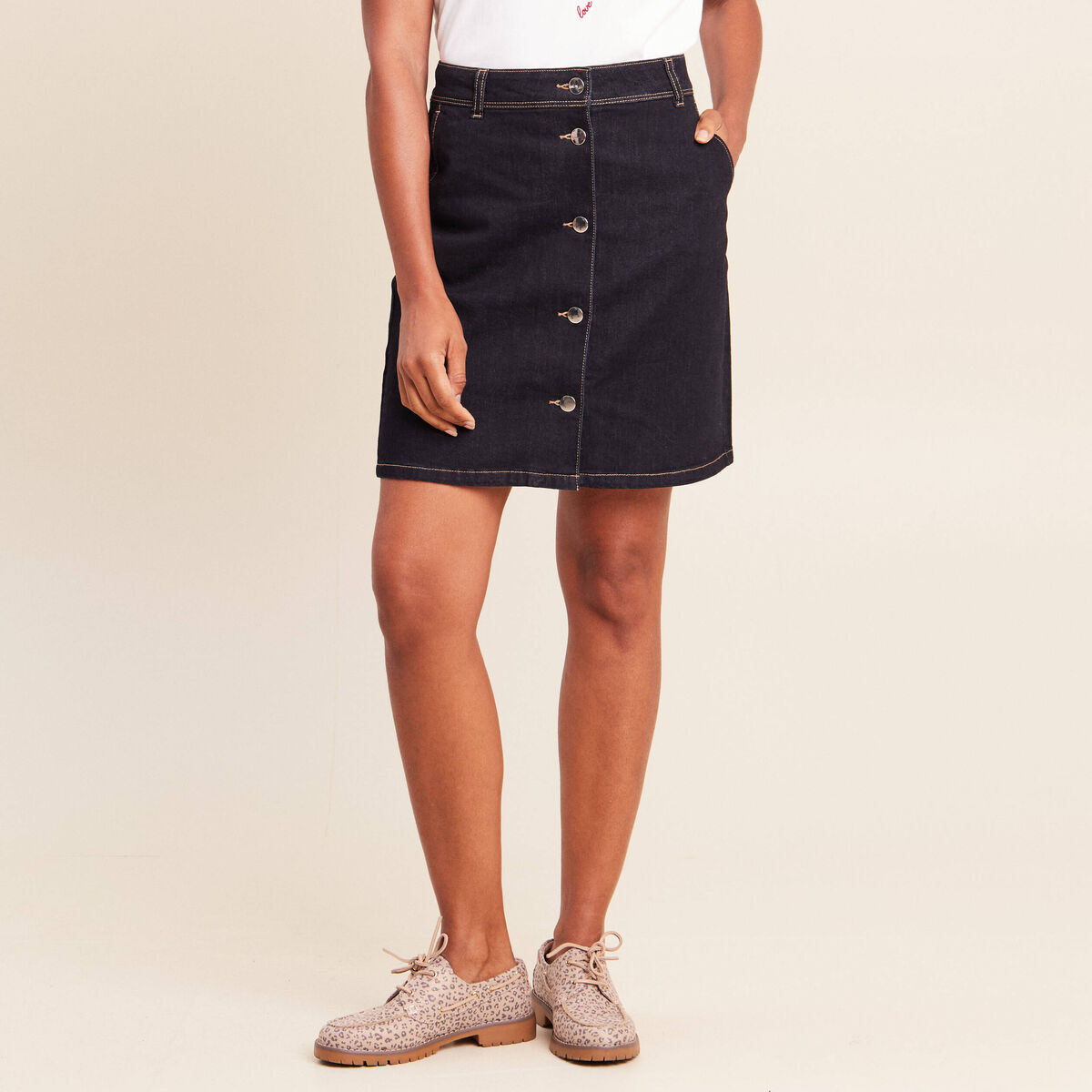 Jupe courte trap&egrave;ze en jean denim brut femme