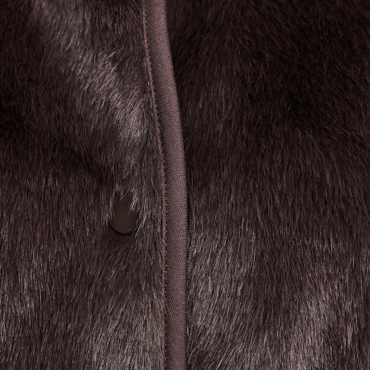 Gilet droit sans manches fausse fourrure marron fonc&eacute; femme