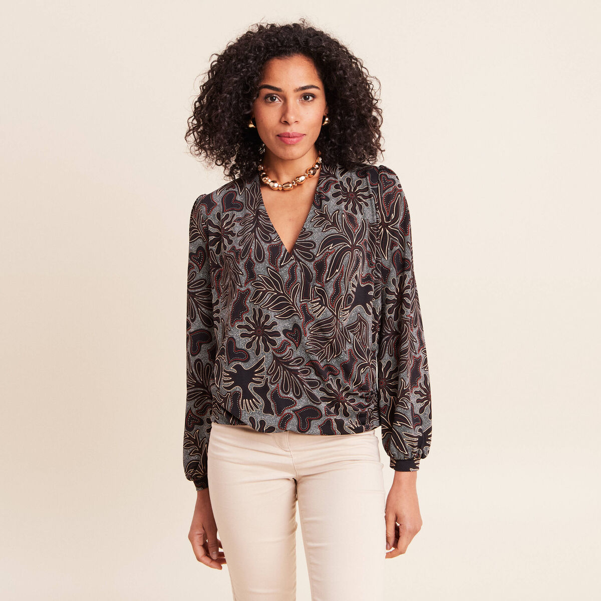T-shirt cache-c&oelig;ur noir femme