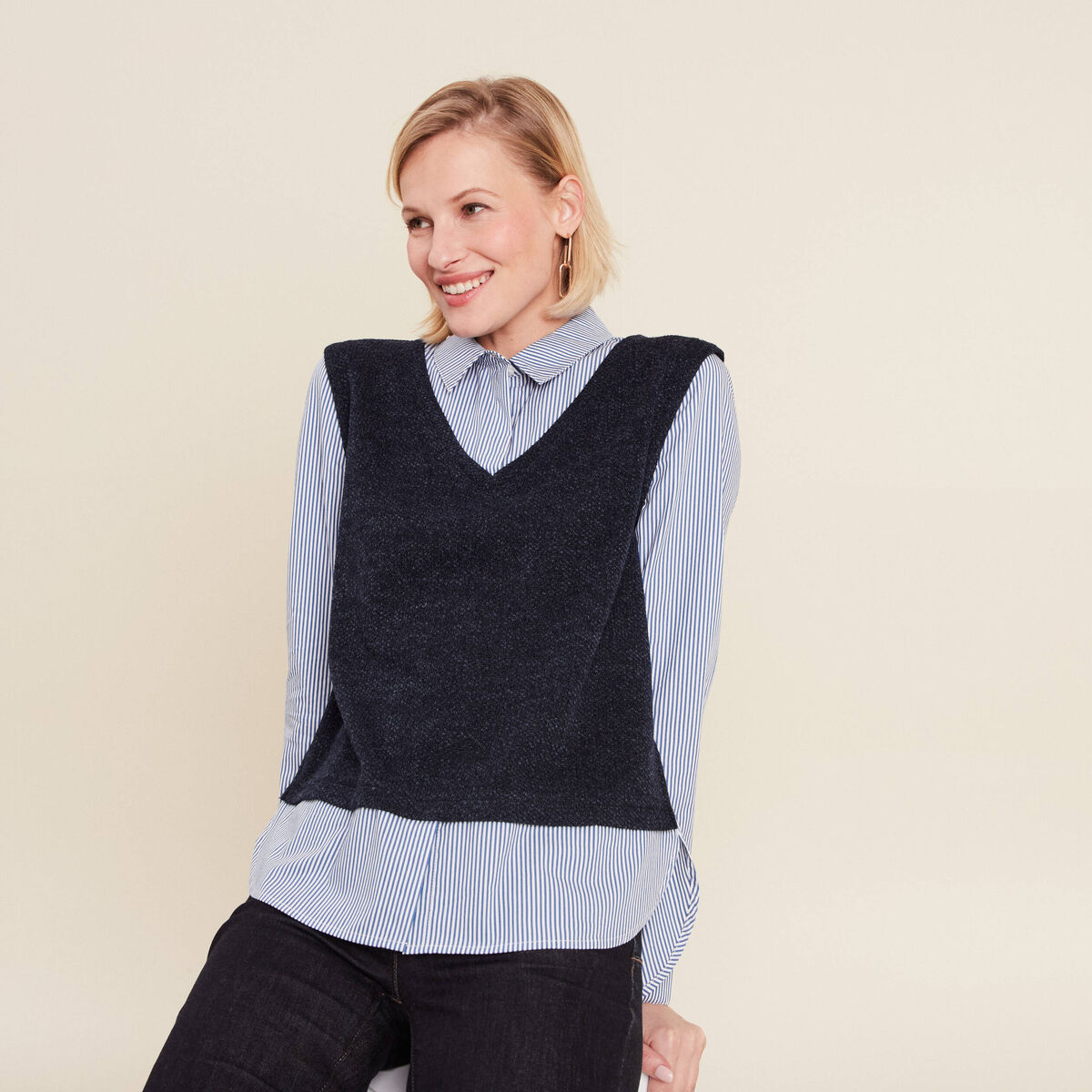 Pull effet 2-en-1 chemise bleu fonc&eacute; femme
