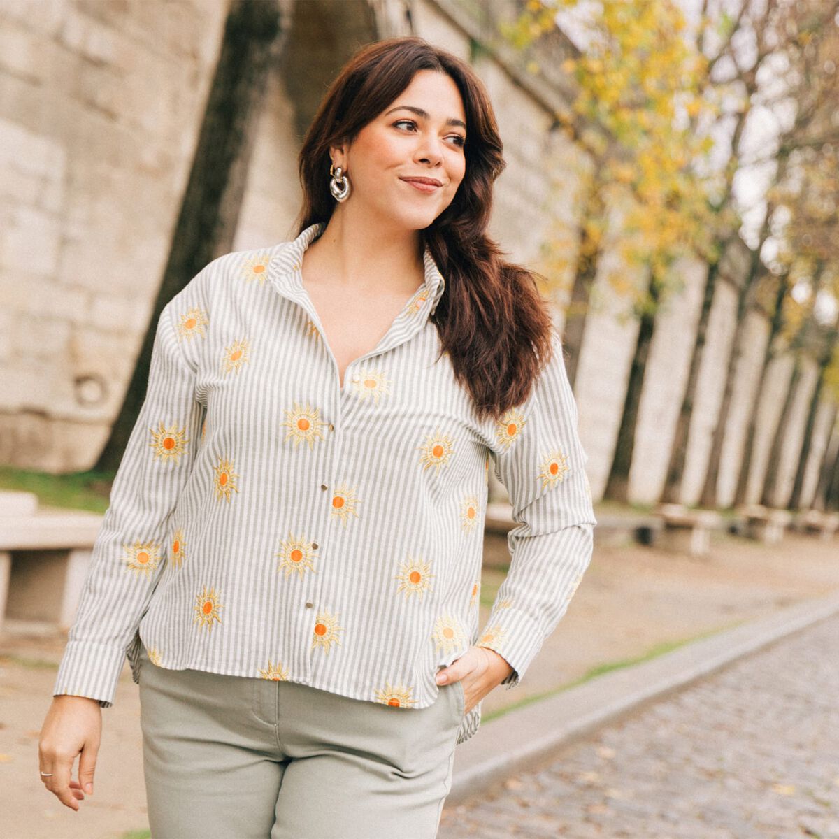 Chemise manches longues brodée jaune femme
