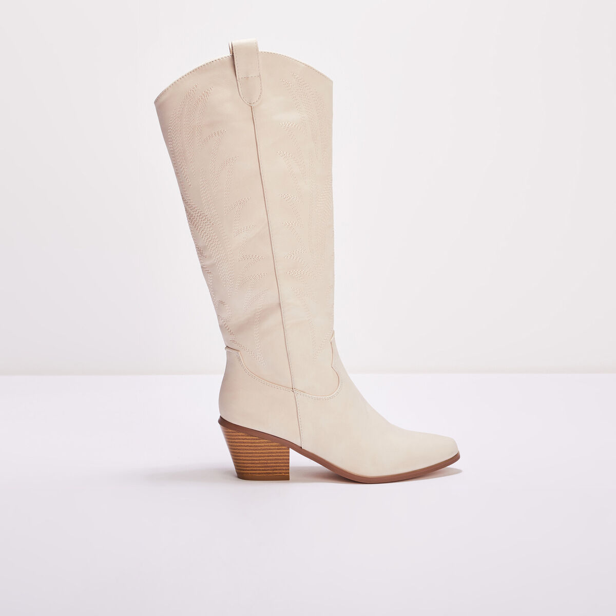 Bottes western brod&eacute;es ivoire femme