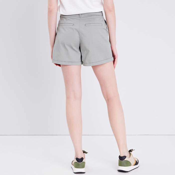 Short droit taille standard vert clair femme