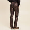 Pantalon taille bascul&eacute;e enduit marron fonc&eacute; femme