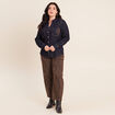Chemise cintr&eacute;e en jean manches longues denim brut femme