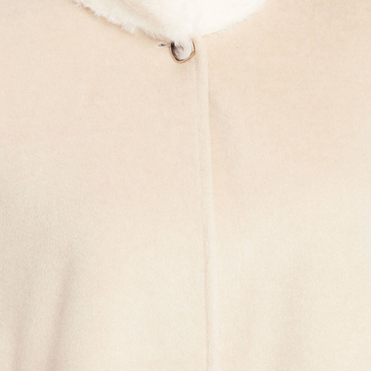 Poncho cape coupe ample ivoire femme