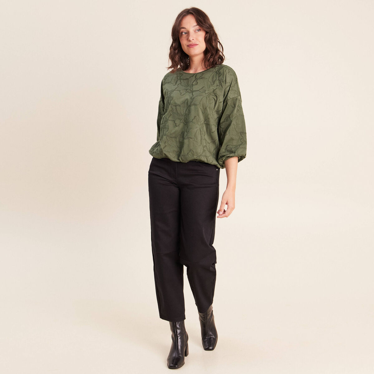 Blouse col rond manches 3/4 bas resserr&eacute; vert kaki femme