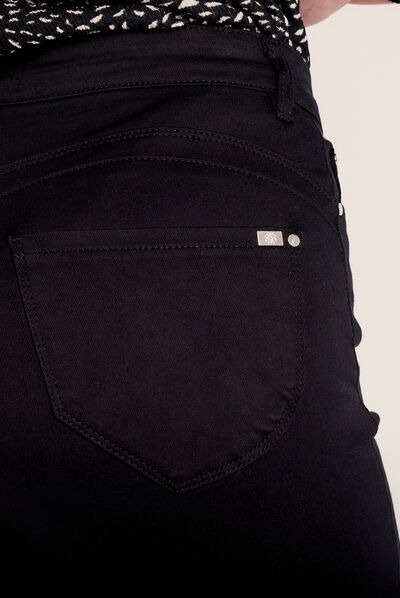 Jean magique ajusté taille standard noir femme