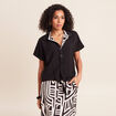 Chemise r&eacute;versible ample manches courtes noir femme