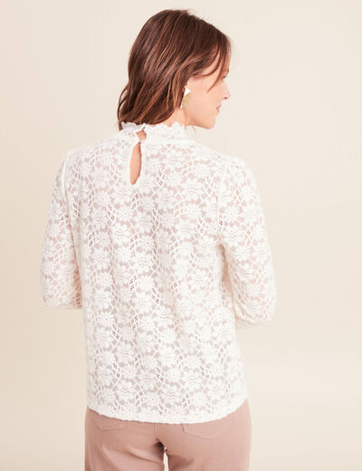 T-shirt cintr&eacute; col montant dentelle ecru femme