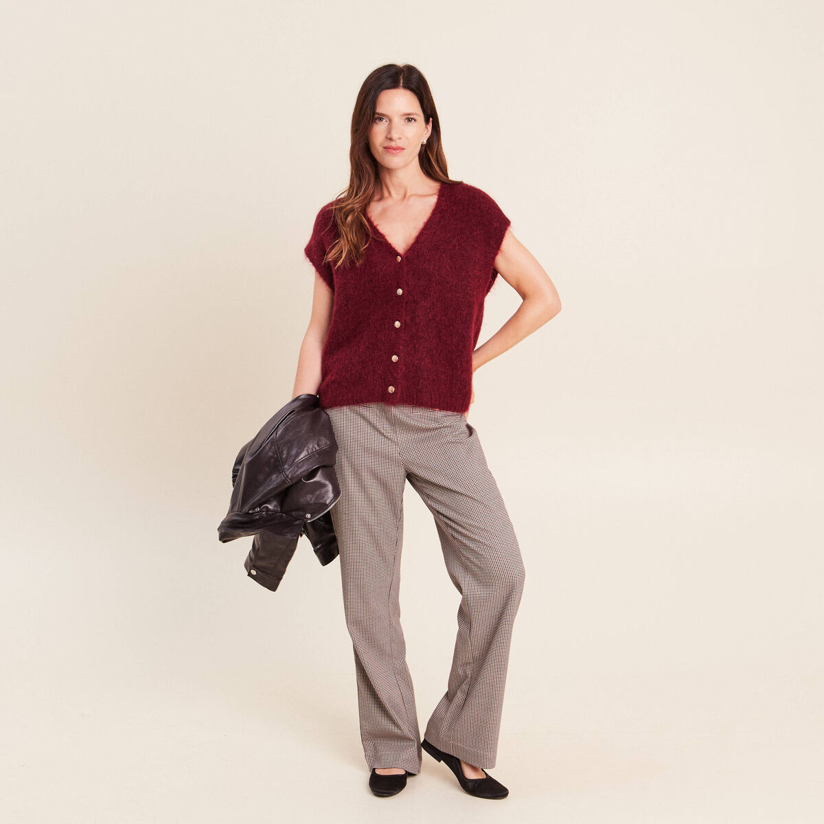 Gilet droit mi-long col v bordeaux femme