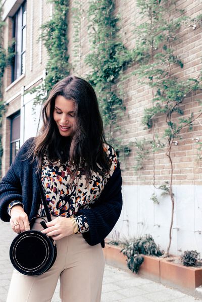 Poncho maille ajourée fluide noir femme