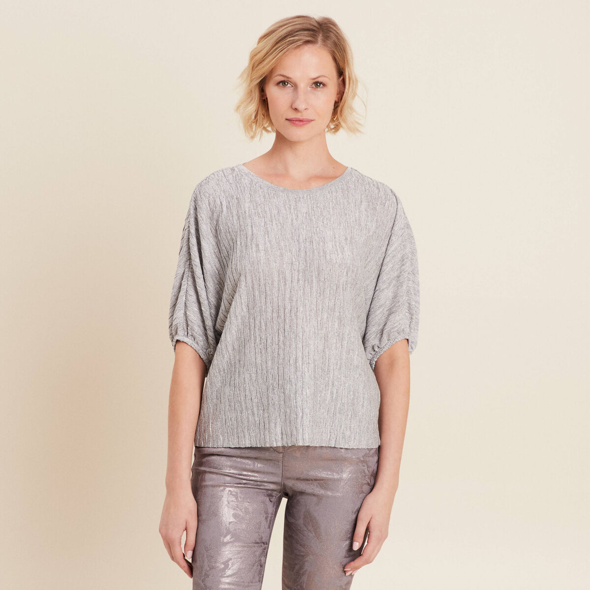Blouse manches 3/4 pliss&eacute;e gris argent femme