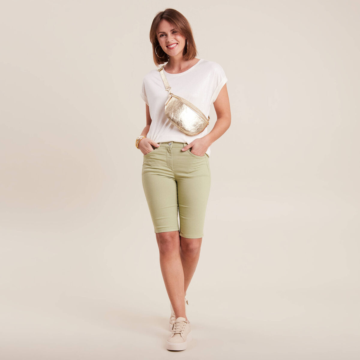 Bermuda magique Le L&eacute;ger vert olive femme