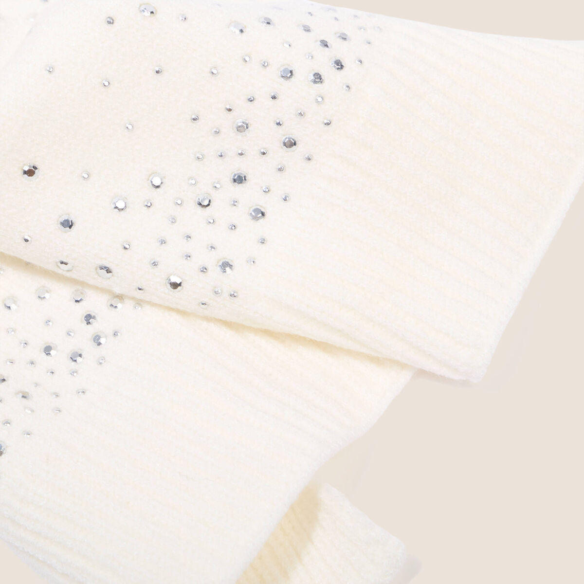 Coffret &eacute;charpe et bonnet &agrave; strass ecru femme