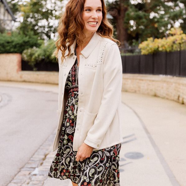 Veste suédine détails cloutés sable femme