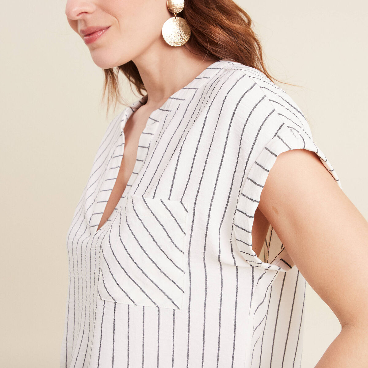 Blouse fluide manches courtes gris fonc&eacute; femme
