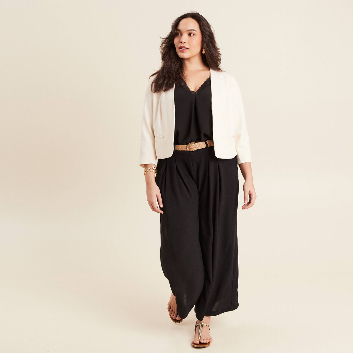 D&eacute;bardeur sans manches noir femme
