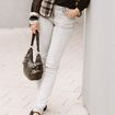 Jean ajust&eacute; taille bascul&eacute;e denim snow gris femme