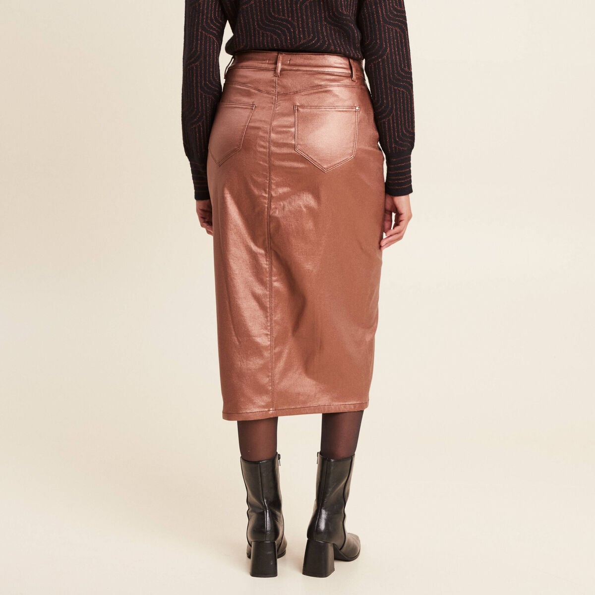Jupe midi droite enduite couleur cuivre femme