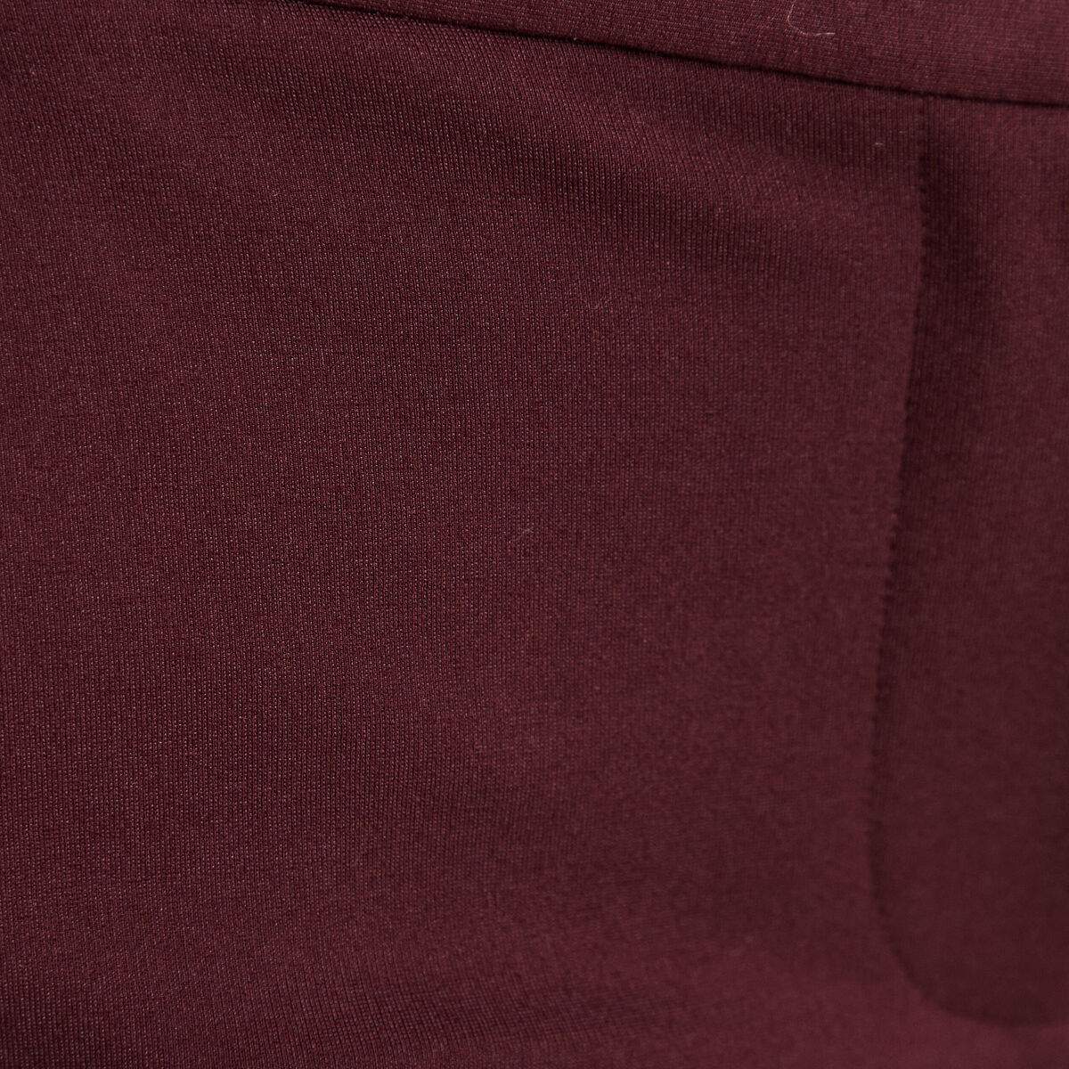 Pantalon chino ajusté 7/8ème bordeaux femme