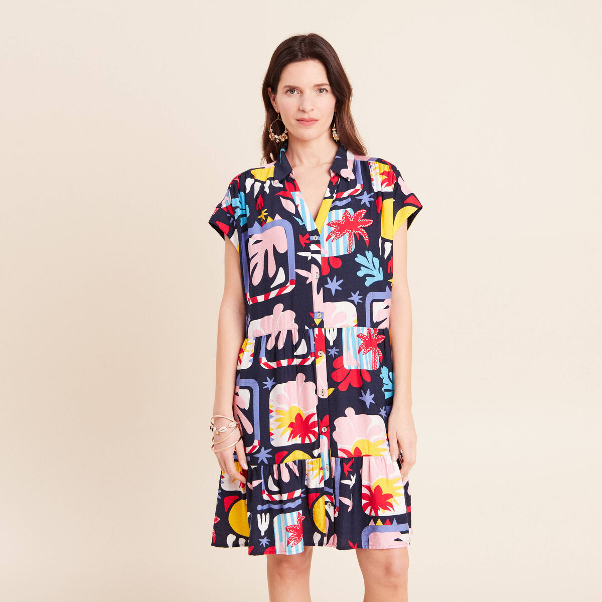 Robe courte &eacute;vas&eacute;e col chemise multicolore femme
