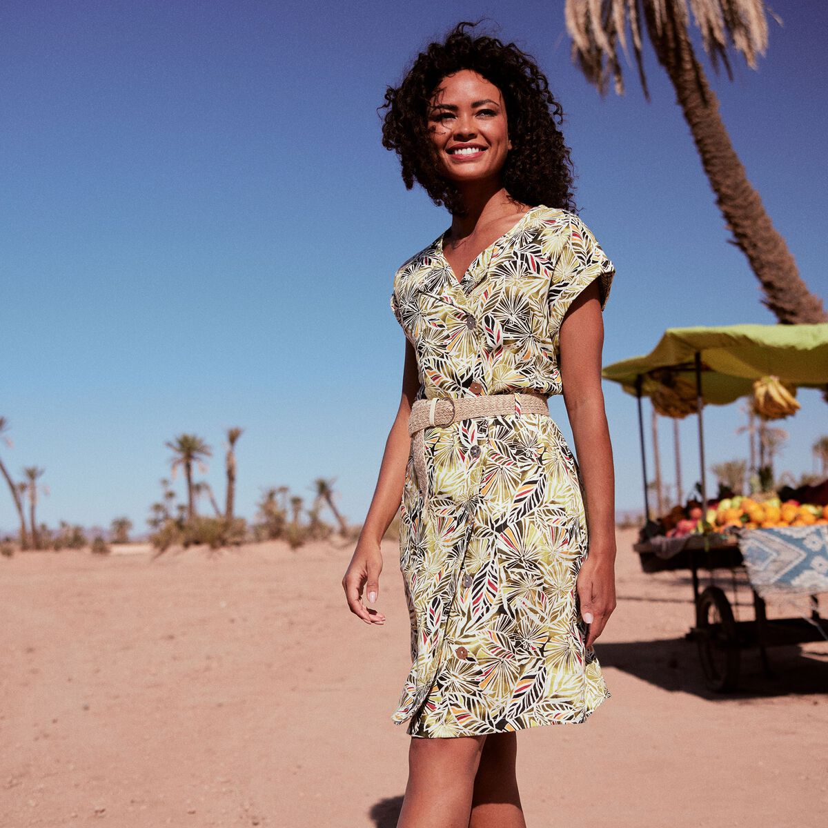 Robe droite ceinturée vert femme