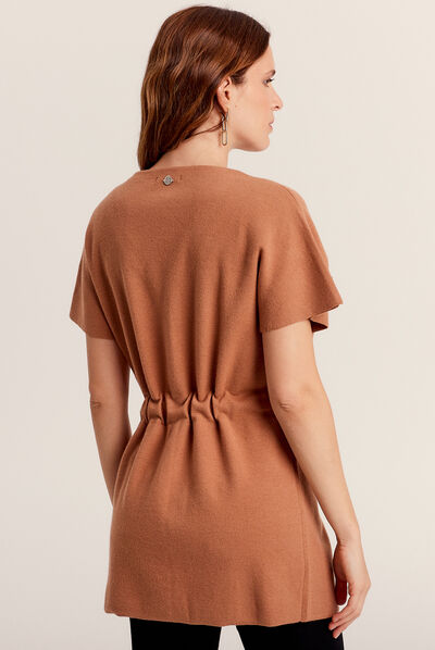 Gilet ceinturé et boutonné camel femme