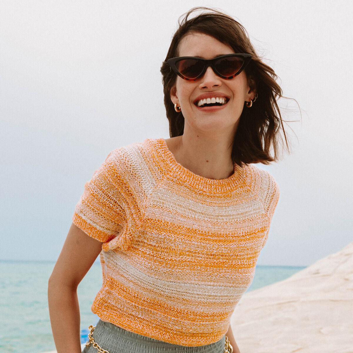 Pull col rond manches courtes orange fluo femme
