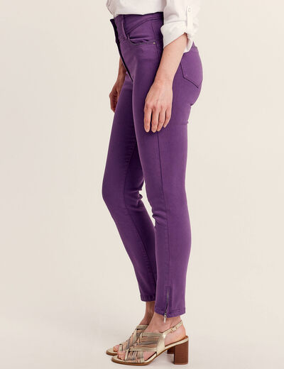 Jean ajusté 7/8ème violet foncé femme