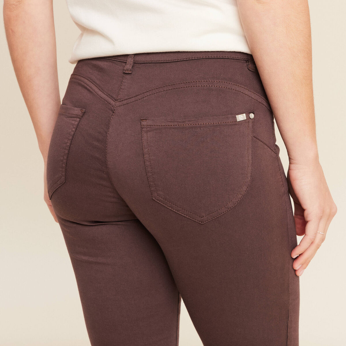Pantacourt magique Le L&eacute;ger coupe droite marron femme