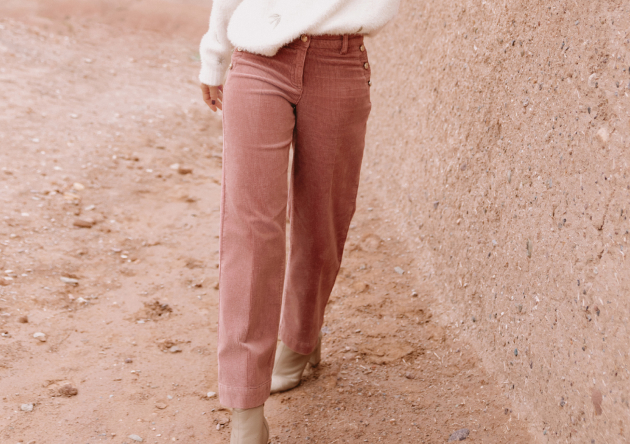 Comment adopter le pantalon large au quotidien ?