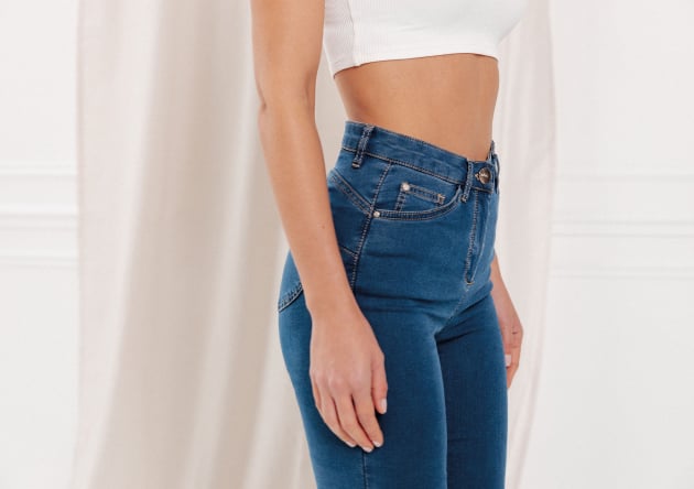 Comment porter son pantalon taille haute ?